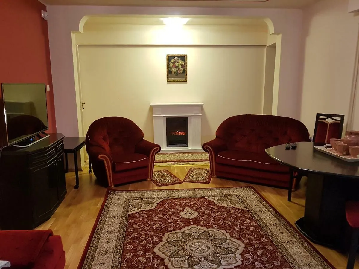 Palma Villa In City Park Budapest - Semi Suteren Apartment
